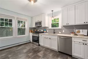 1467 Pawtucket Ave, East Providence, RI 02916 - Photo 9