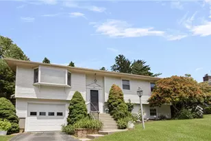 141 Redwood Rd, Portsmouth, RI 02871 - Photo 27