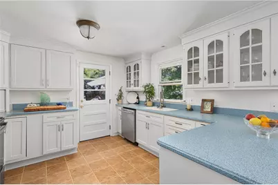 141 Redwood Road, Portsmouth, RI 02871 - Photo 5