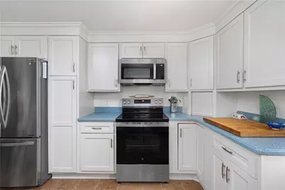 141 Redwood Road, Portsmouth, RI 02871 - Photo 7