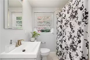 141 Redwood Rd, Portsmouth, RI 02871 - Photo 17