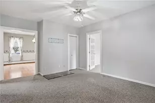 17 Victory St, Cumberland, RI 02864 - Photo 15
