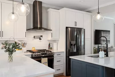 105 Hunting Hill Drive, Cumberland, RI 02864 - Photo 3