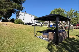 1475 Plainfield Pike, Johnston, RI 02919 - Photo 31