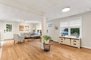 47 Smith Ave, Smithfield, RI 02828 - Photo 9
