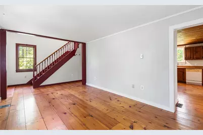 25 Forest Glen Drive, Hopkinton, RI 02832 - Photo 11