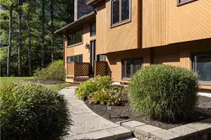 8 Robin Dr, North Kingstown, RI 02852 - Photo 3