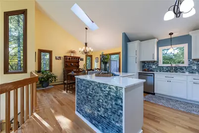 8 Robin Drive, North Kingstown, RI 02852 - Photo 7