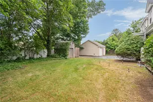 49 Arnold St, East Providence, RI 02915 - Photo 43