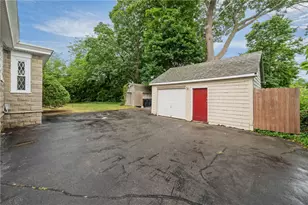 49 Arnold St, East Providence, RI 02915 - Photo 39