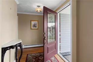 6 Varnum Ave, Bristol, RI 02809 - Photo 3