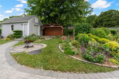 6 Varnum Avenue, Bristol, RI 02809 - Photo 27