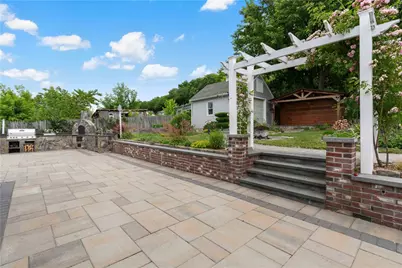 6 Varnum Avenue, Bristol, RI 02809 - Photo 29