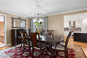 6 Varnum Ave, Bristol, RI 02809 - Photo 7