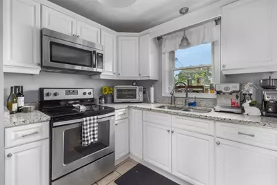 268 Washington Street, Warwick, RI 02888 - Photo 7