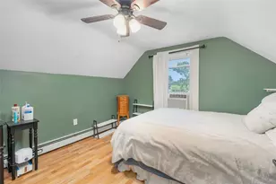 268 Washington St, Warwick, RI 02888 - Photo 17