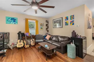 268 Washington St, Warwick, RI 02888 - Photo 23