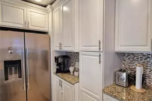 42 Burnside St, Providence, RI 02905 - Photo 7