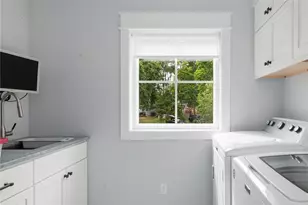 5 Hampden St, Barrington, RI 02806 - Photo 27