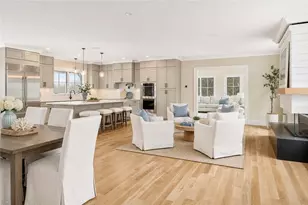 110 Newport Ave, Middletown, RI 02842 - Photo 5