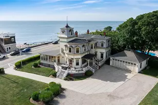 41 Ocean Rd, Narragansett, RI 02882 - Photo 3