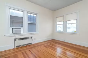 255 Farmington Ave, Cranston, RI 02920 - Photo 21
