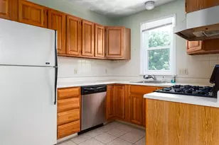 255 Farmington Ave, Cranston, RI 02920 - Photo 25
