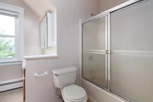 255 Farmington Ave, Cranston, RI 02920 - Photo 31