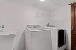 963 Hartford Ave, Johnston, RI 02919 - Photo 35