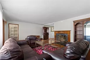 963 Hartford Ave, Johnston, RI 02919 - Photo 19