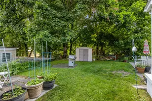 963 Hartford Ave, Johnston, RI 02919 - Photo 7