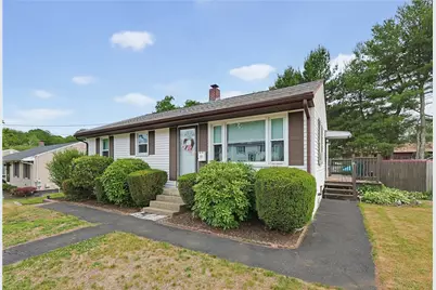 19 Louise Drive, West Warwick, RI 02893 - Photo 5