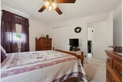 19 Louise Drive, West Warwick, RI 02893 - Photo 17