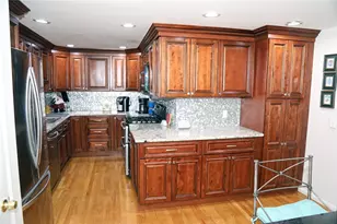 5390 Post Road Rd, Warwick, RI 02818 - Photo 9