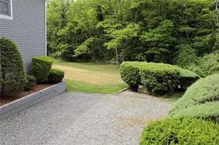 5390 Post Road Rd, Warwick, RI 02818 - Photo 25