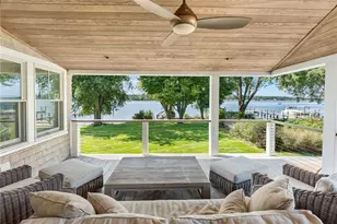 39 Shore Dr, Warren, RI 02885 - Photo 11