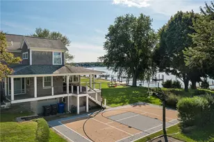 39 Shore Dr, Warren, RI 02885 - Photo 7