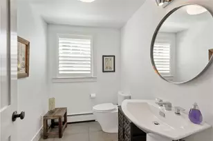 39 Shore Dr, Warren, RI 02885 - Photo 35