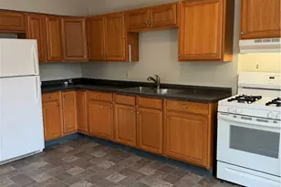 13 Main St, Cumberland, RI 02864 - Photo 5