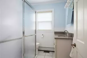 229 6th St, Providence, RI 02906 - Photo 29