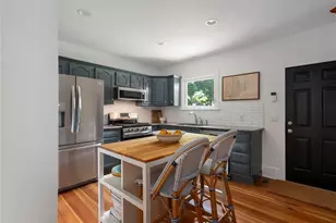 229 6th St, Providence, RI 02906 - Photo 19