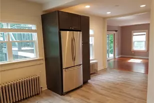 49 Merton Rd, Newport, RI 02840 - Photo 9