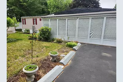 27 Woodward Road, Lincoln, RI 02865 - Photo 5
