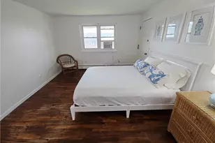70 Carroll Ave, Newport, RI 02840 - Photo 19