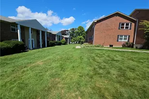70 Carroll Ave, Newport, RI 02840 - Photo 39