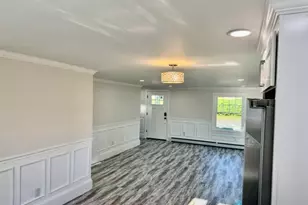49 Metropolitan Park Dr, East Providence, RI 02915 - Photo 9