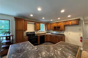128 Botka Dr, Charlestown, RI 02813 - Photo 23