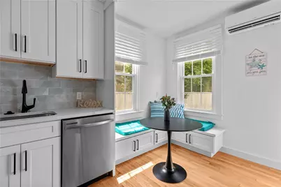 13 Sherman Street, Newport, RI 02840 - Photo 7