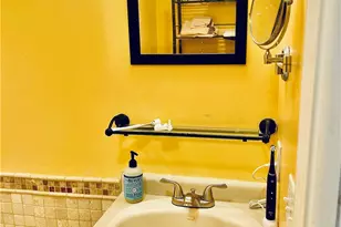11 College Hill Rd, Warwick, RI 02886 - Photo 25