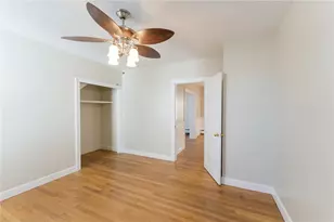 366 Park Pl, Woonsocket, RI 02895 - Photo 11